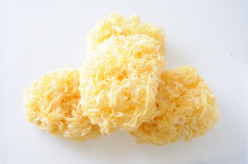 Tremella polysaccharide for dry skin